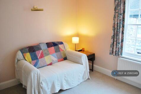 Lounge/Bedroom Two