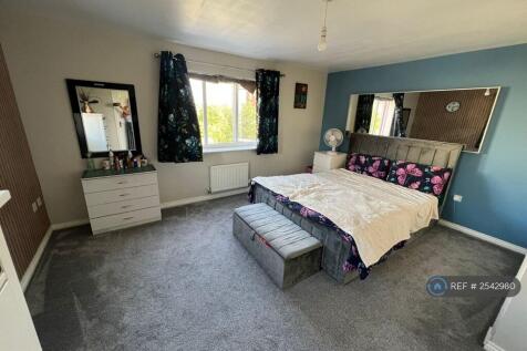 Master Bedroom 1