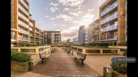 Residents&#39; Courtyard