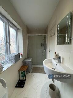 Ensuite1