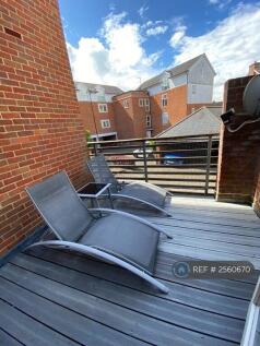 Sundeck2