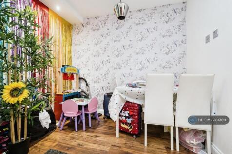 Dining Space In The Living Room