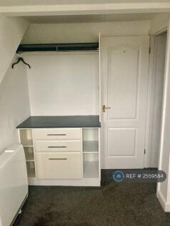 Fitted Furniture In Bedroom