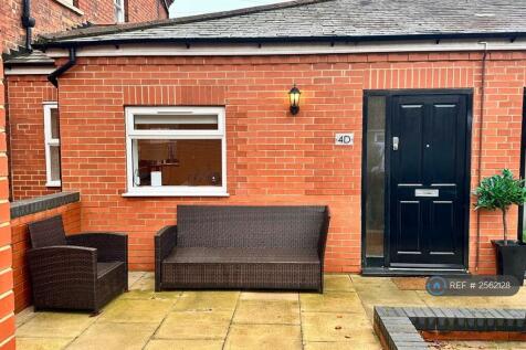 Bungalow Front