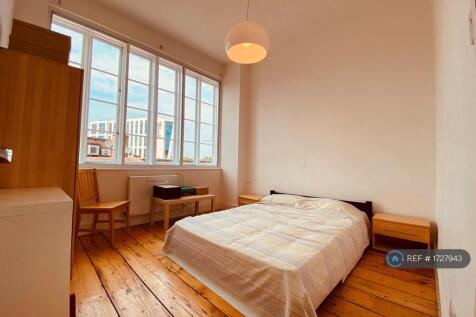 Two Large Double Bedrooms