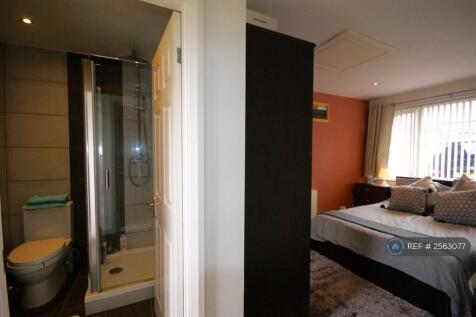 Bedroom With Ensuite