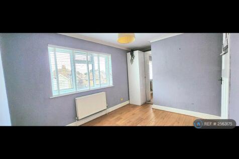 Master Bedroom ¿ Currently Unfurnished