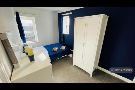 Flat 9 Bedroom