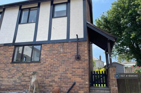 Front Elevation (The Dog Doesn&#39;t Bite!!