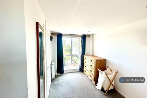 Master Ensuite Room