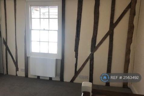 Main Double Bedroom