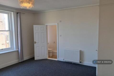 Ensuite Bedroom