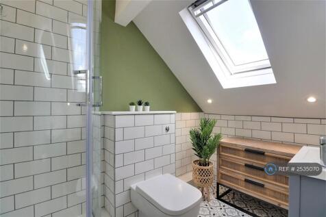 Bedroom 4 En Suite