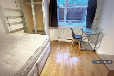 Double Park Facing - Double Bed