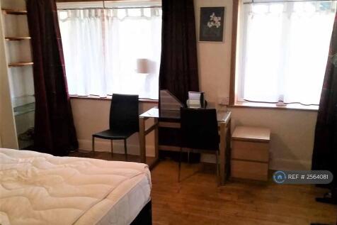 Large Double Garden Facing - Super King-Size Bed