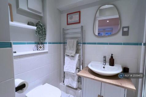 Bathroom 2
