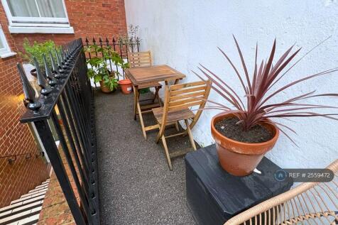 Patio 2