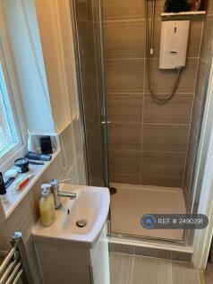 B1 - Shower 