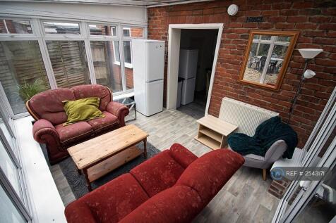 Conservatory/Living Space