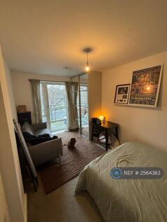 Bedroom / Balcony