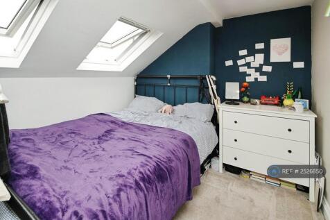 Bedroom 3 - Double