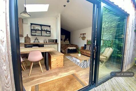 Cabin Open Plan