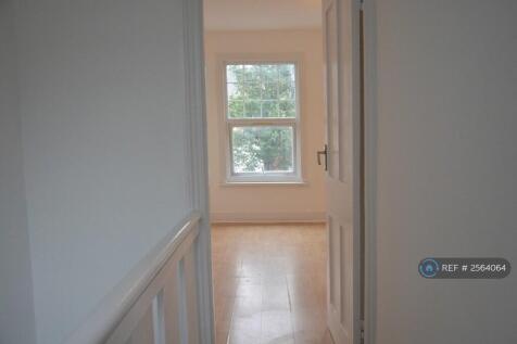 Bedroom 1 Entrance