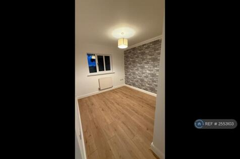 Bedroom 1(From Door)