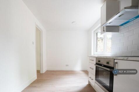 Kitchen Main Reverse Table View