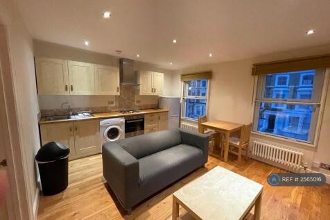 Living Room/ Kitchen