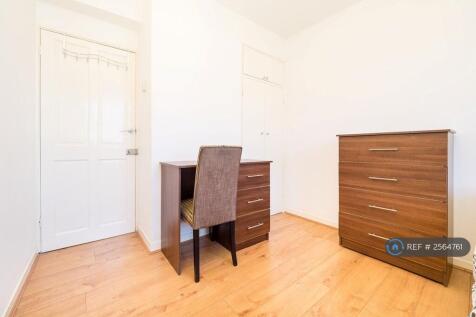 Room 1 - Fully Furnished 