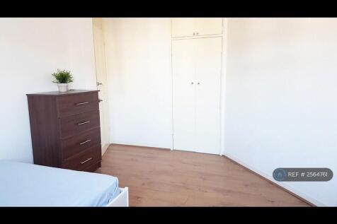 Room 3 - Fully Furnished 