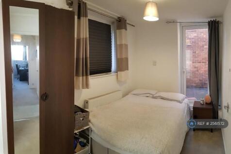 Upstairs Bedroom 3 With Ensuite Bathroom