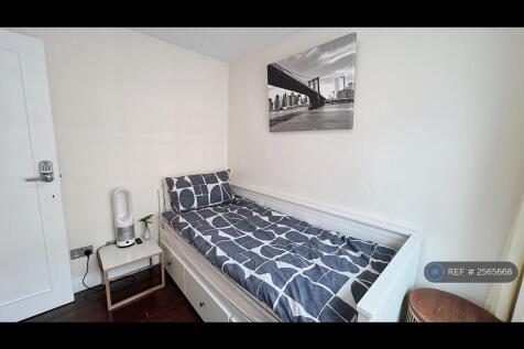 Small Bedroom