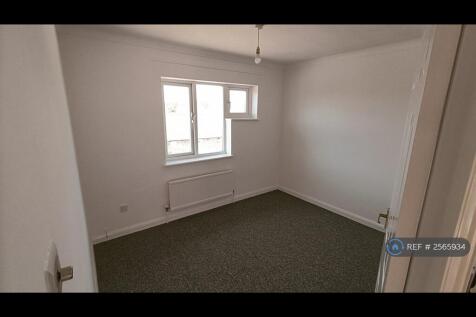 Bedroom 1-2