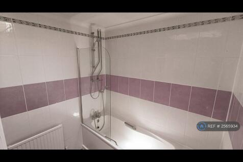 Family Bath 1-1