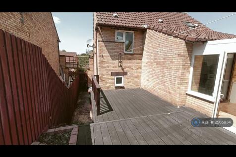 Decking In The Garden