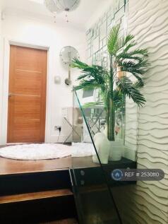 Hallway/ Landing 