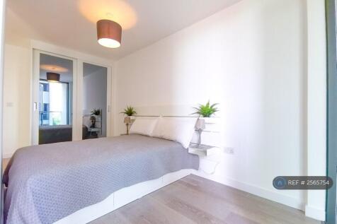 Bedroom Fitted Wardrobes 