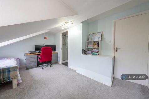 Bedroom/Office