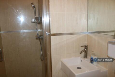 Ensuite (Bedroom 1)