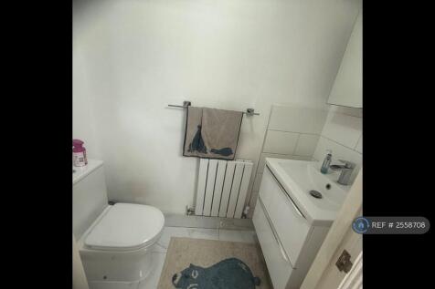 Wc Downstairs
