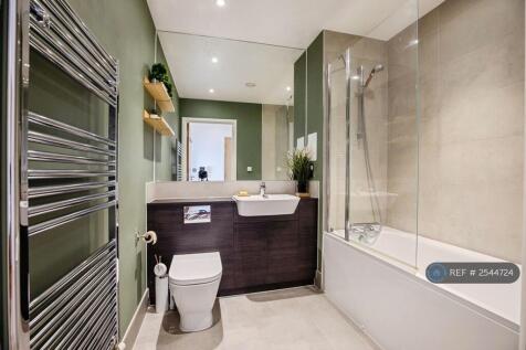 Bathroom 2 