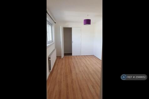Front Bedroom 2