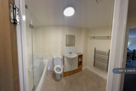 House Bathroom With Shower Over Bath
