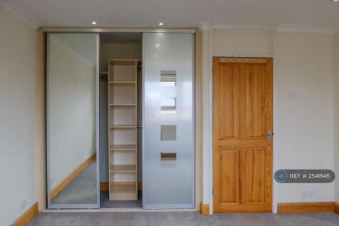 Room 3 Storage