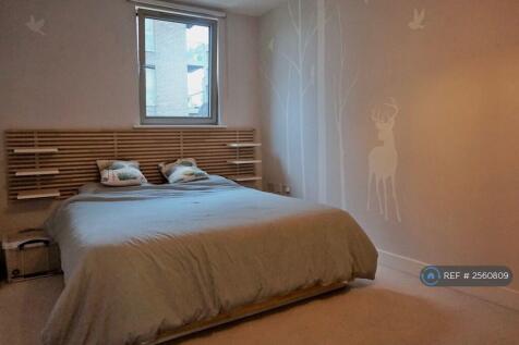 Bedroom 1 (Bed And Wardrobe Supplied)