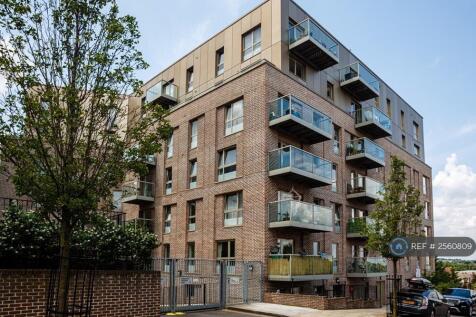 Ashview Apartments And Car Park