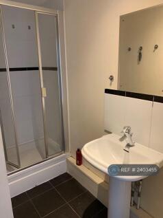 En Suite Bathroom 