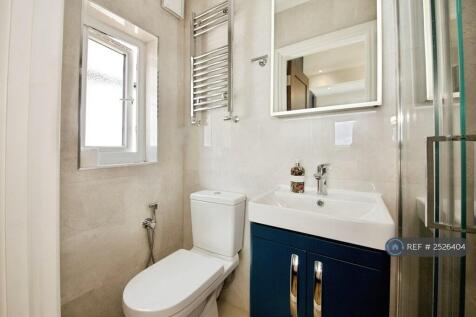 Ensuit Bath